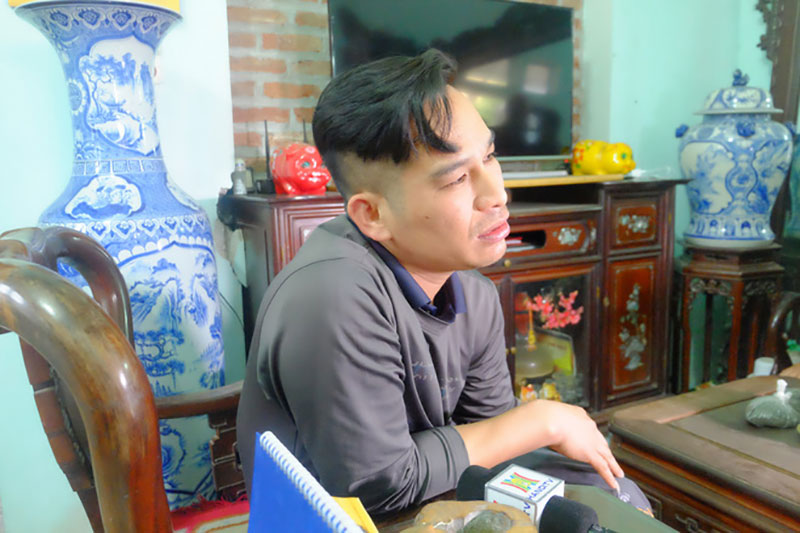 Chủ tịch thành phố Hà Nội yêu cầu làm rõ vụ bé trai 9 tuổi bị bố đẻ dùng dây điện đánh đập dã man